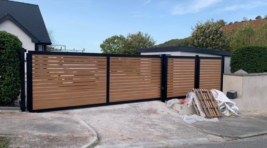 Front Automatic Gate To Match